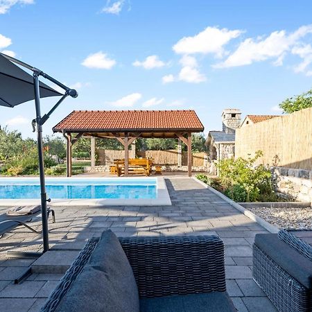 Siritovci Olive Tree House With Jacuzzi, Wifi And 40M2 Poolヴィラ エクステリア 写真